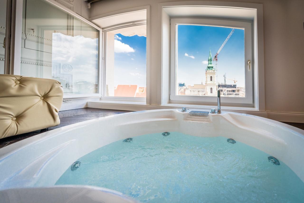 Luxury Suites Down Town Budapest Exteriör bild